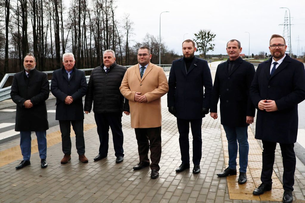 470178265_1128862408601281_4320525259992607632_n-1024x683 Nowy odcinek drogi wojewódzkiej nr 560 otwarty dla ruchu