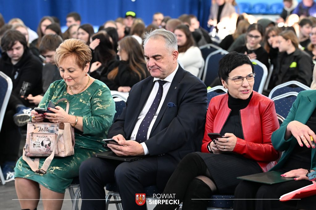 470196828_1341600100505907_4099756535553331900_n-1024x683 Senator Waldemar Pawlak w Studzieńcu