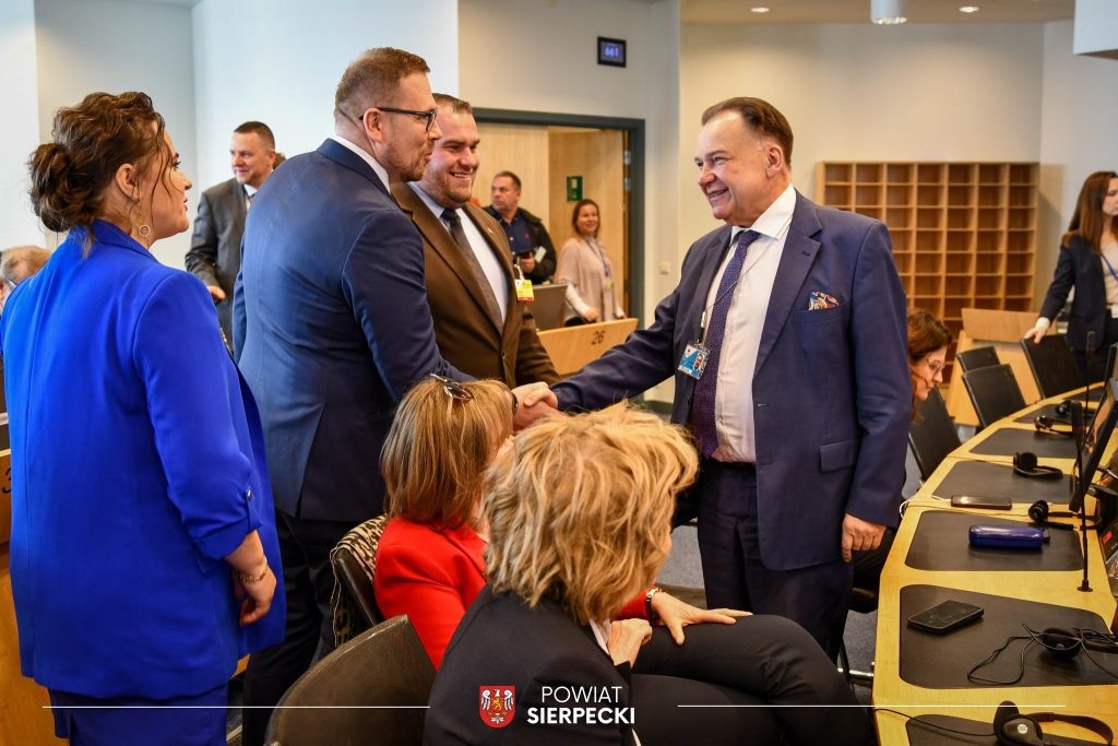 488466302_1434247147907868_3309340782257861936_n-1024x683 Sierpeccy Samorządowcy na Polskiej Prezydencji w Parlamencie Europejskim!