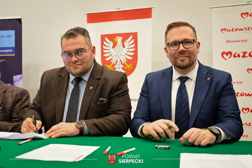 494090133_1456061899059726_8631632949267000958_n-1024x683 Świetne wieści dla Powiatu Sierpeckiego