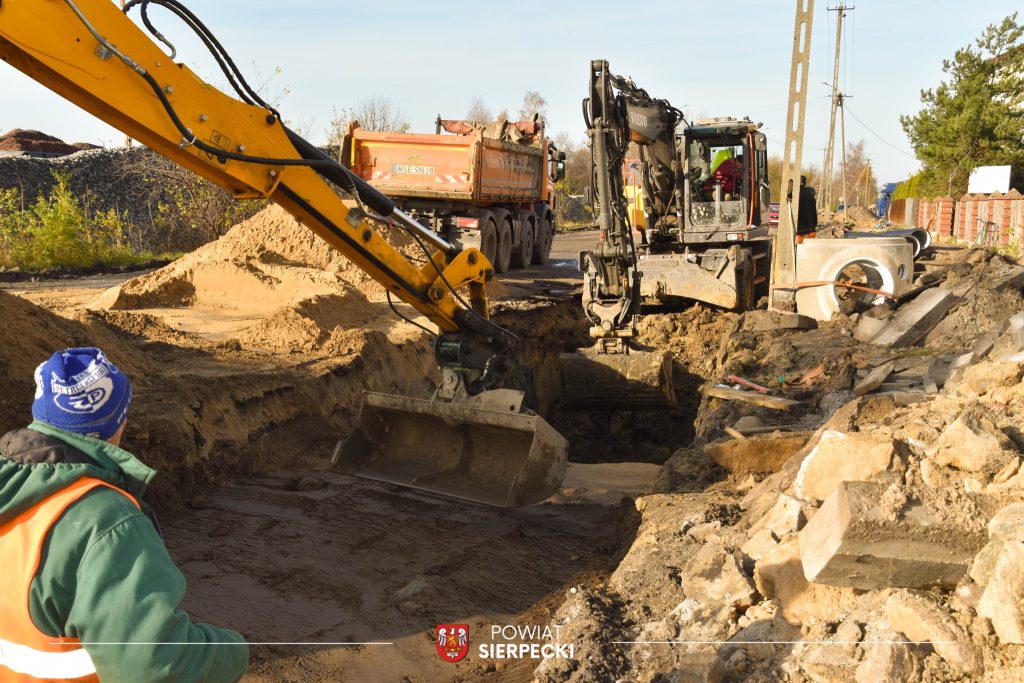 580692570_1632981071367807_8595038483409308781_n-1024x683 Trwa przebudowa ulicy Dworcowej
