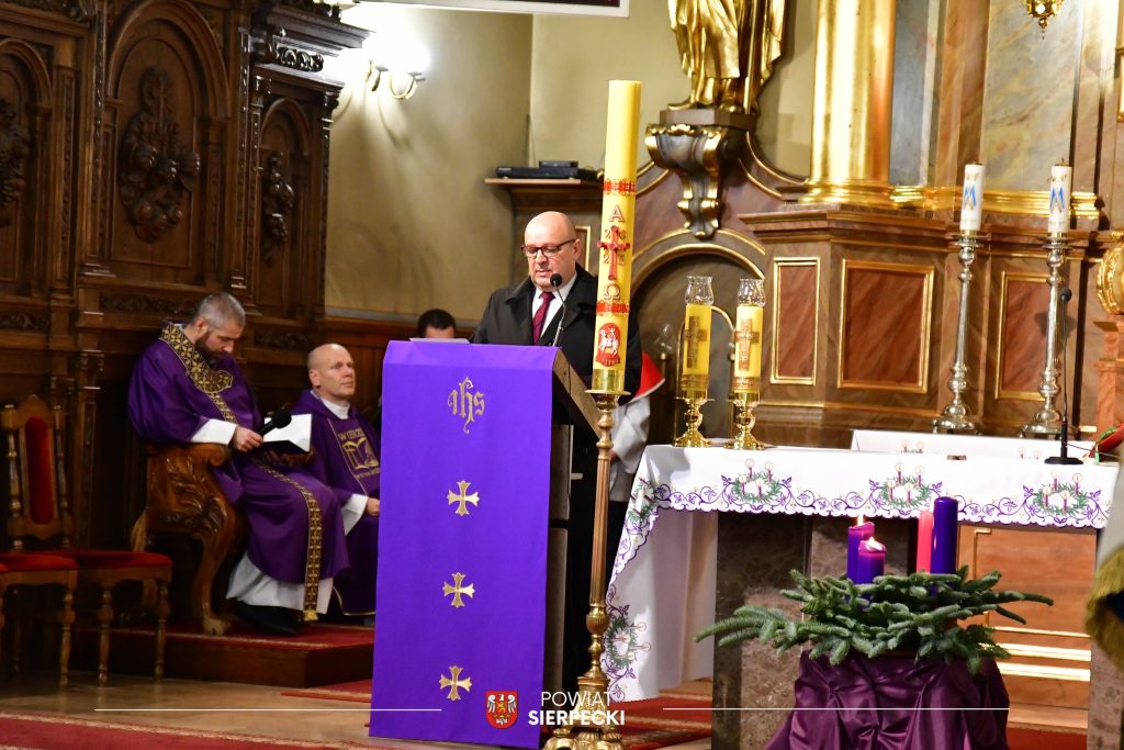 596639847_1659798038686110_1488095458679468675_n-1024x683 Uroczyste odsłonięcie tablicy pamiątkowej