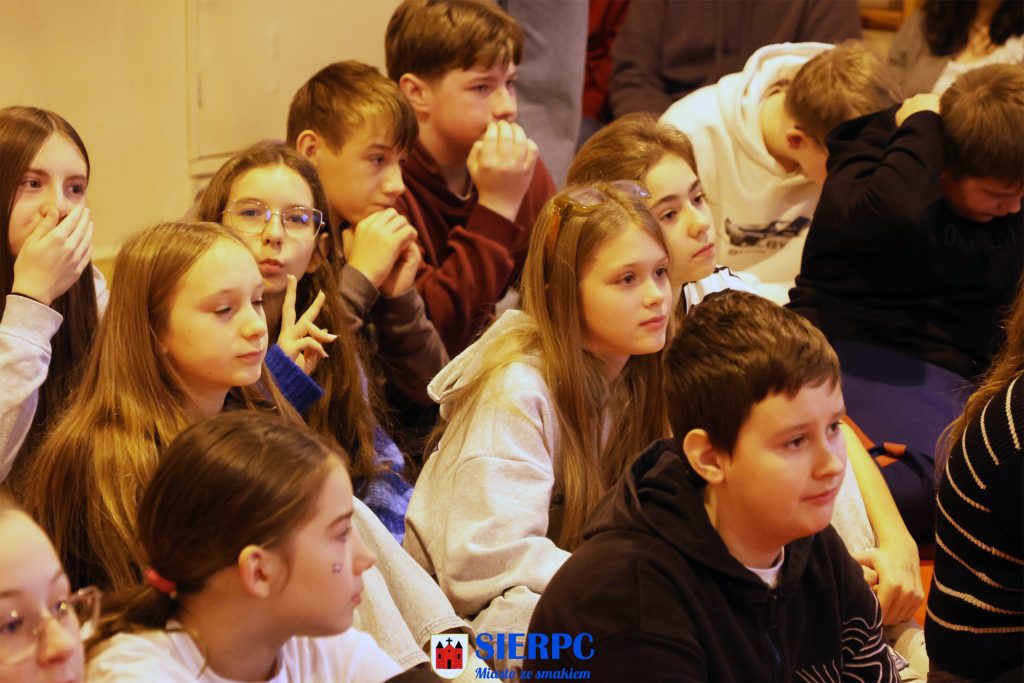 597921639_1400509731436546_2142422910290528371_n-1024x683 Podziękowania za wolontariat!