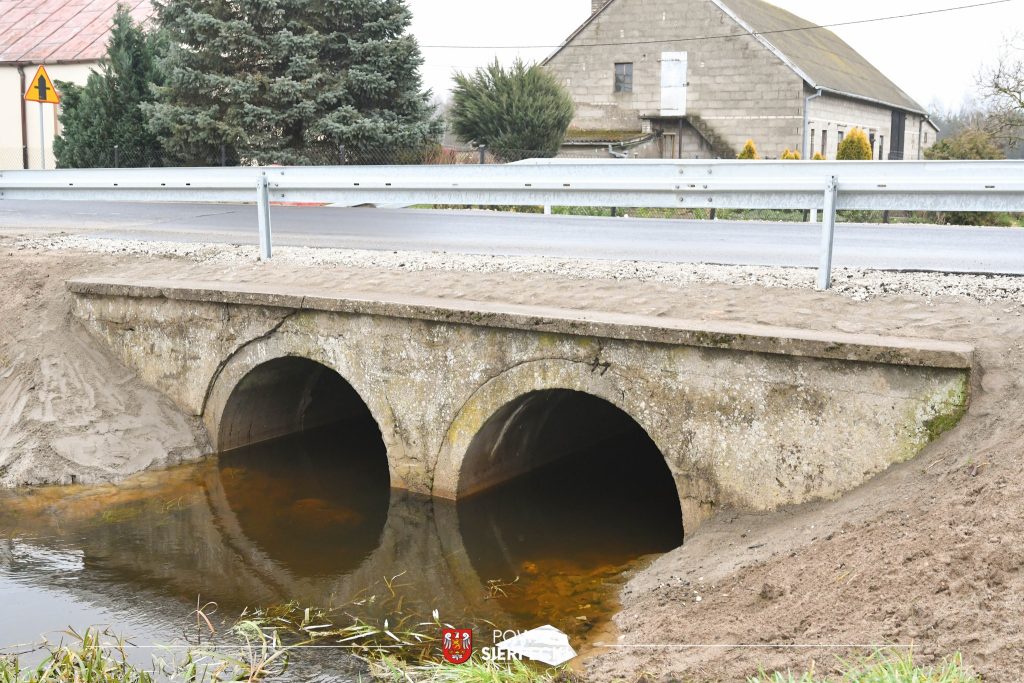 598835573_1655709862428261_8855920387860415990_n-1024x683 Inwestycje drogowe na terenie Gminy Szczutowo