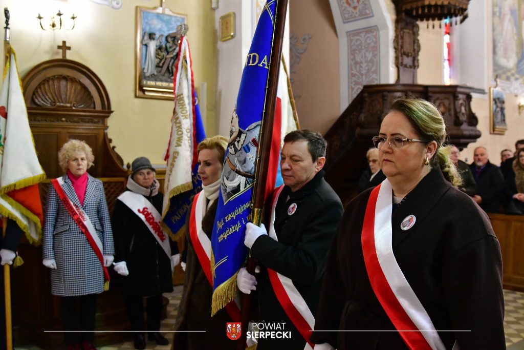 600889542_1659797295352851_2537228875924686068_n-1024x683 Uroczyste odsłonięcie tablicy pamiątkowej