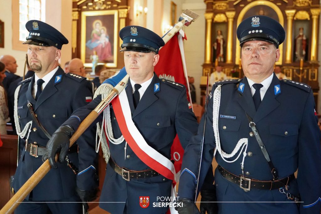 749301476_1389092883079100_7163848164630916426_n-1024x683 Święto Policji w powiecie sierpeckim