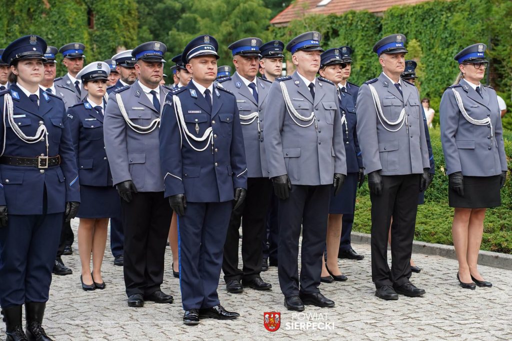 749629511_913595377700587_6787847675428179736_n-1024x683 Święto Policji w powiecie sierpeckim