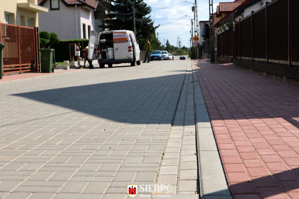 785286643_1101282612463643_2502705704472593651_n-1024x683 Zakończyła się przebudowa ul. Stefana Jaracza